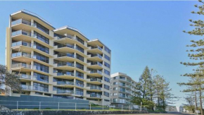 Gazeaway Unit 14 Caloundra